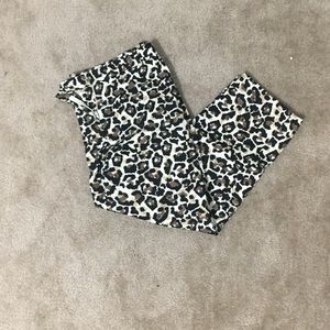 LOFT size 10 crop leopard print pants